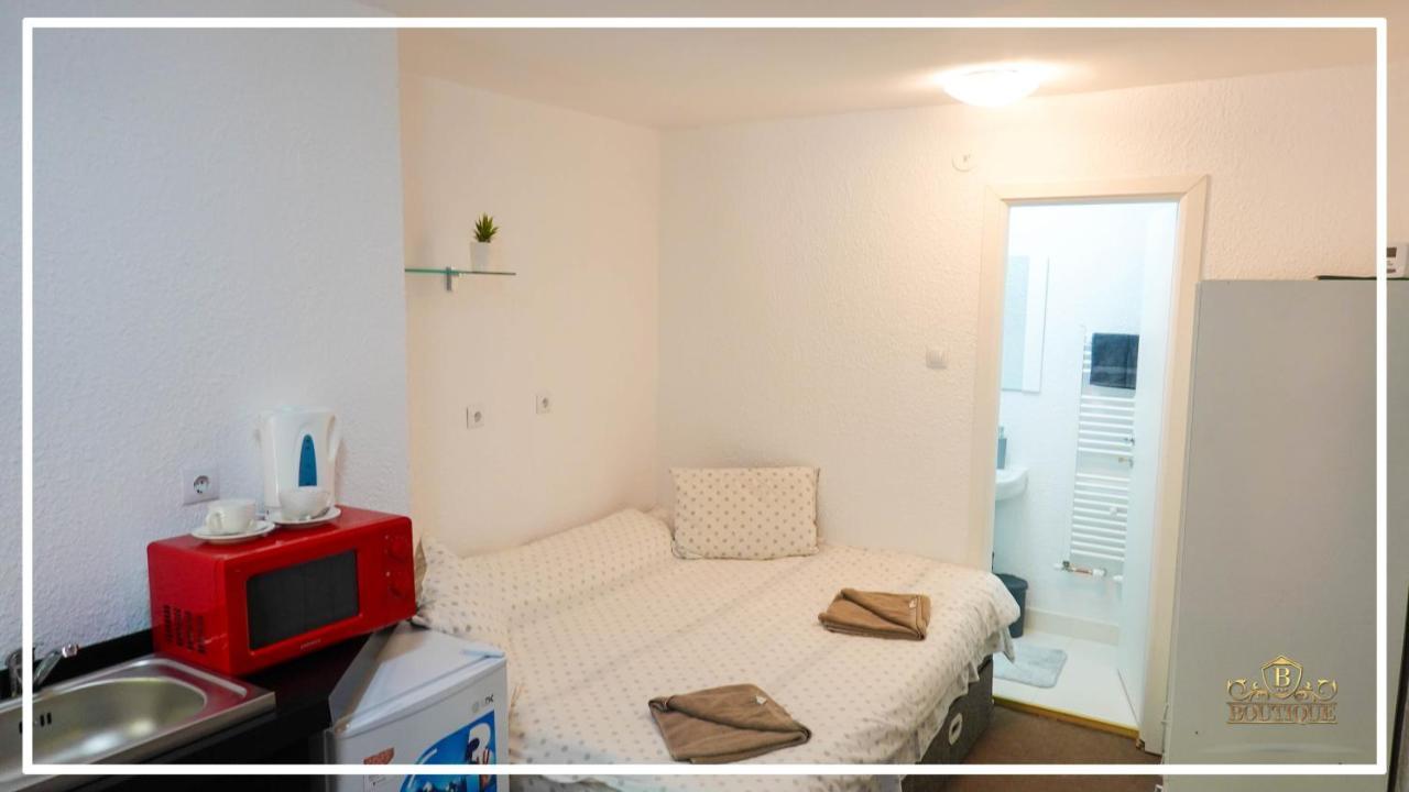 Belle Boutique Studio Braşov Esterno foto